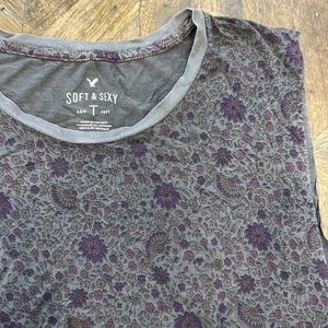 American Eagle | Soft and Sexy | Floral Muscle Tank | Size XL